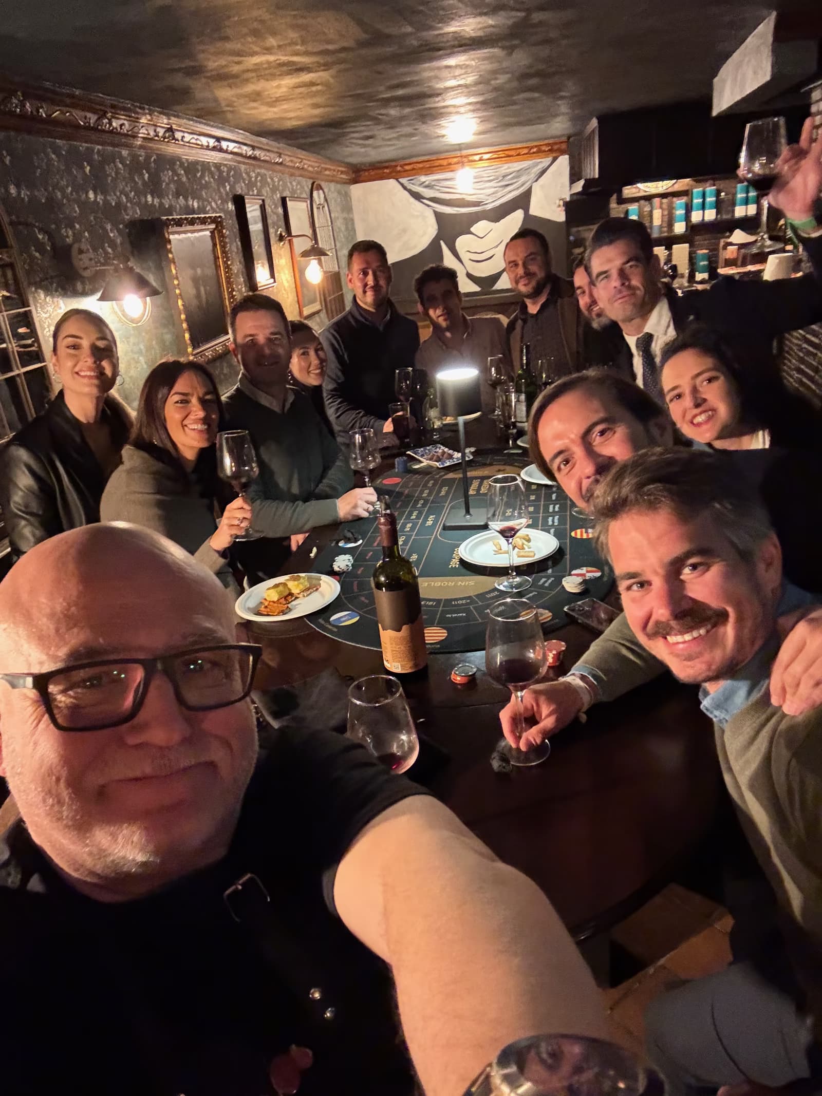 Catas de Vino — experiencia de vino con Ricardo Martínez en Granada (4)